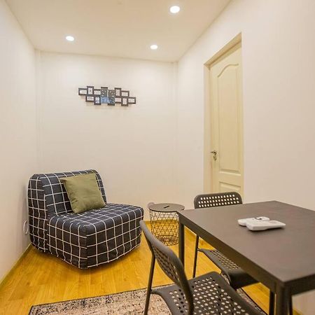 Cute Gallery Flat In Dob Str, Mars Budapest Exterior photo